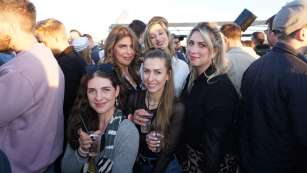 Foto 027.jpg aus dem Album Bootsparty am 12.04.2025 vergrößern